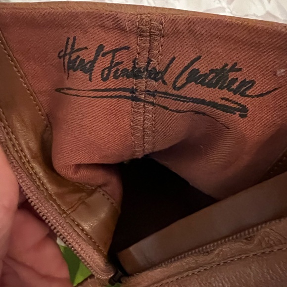 ✨Sold✨Franco Sarto leather zip up ankle dark tan boot size 8 - Picture 4 of 8